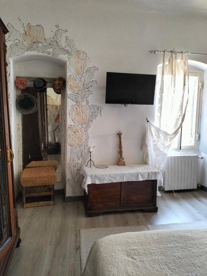 Da Rita Apartment San Terenzo Luaran gambar