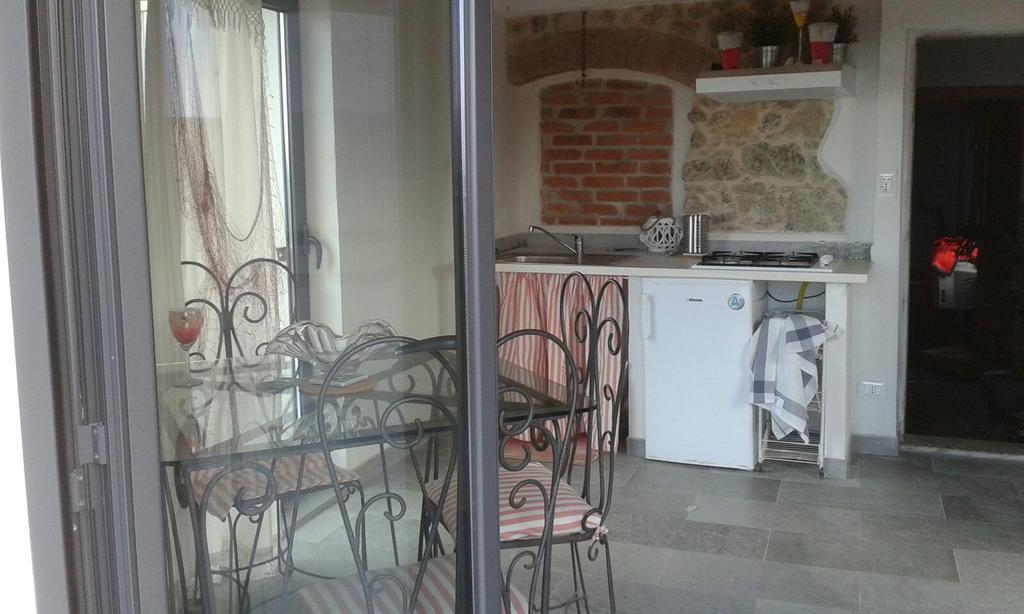 Da Rita Apartment San Terenzo Luaran gambar