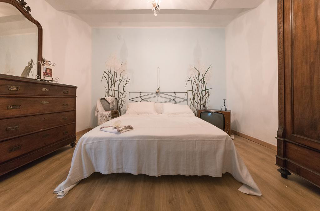 Da Rita Apartment San Terenzo Luaran gambar