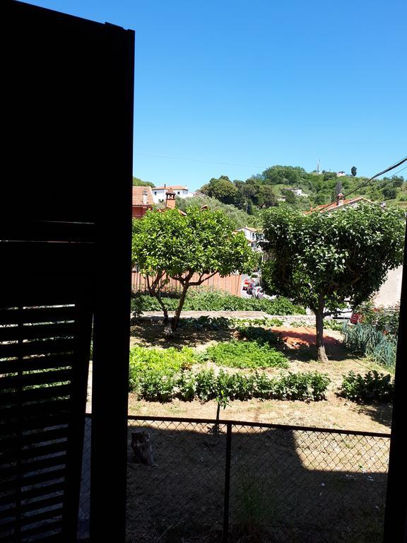 Da Rita Apartment San Terenzo Luaran gambar